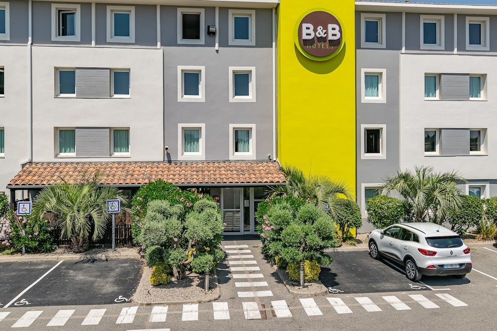 B&B HOTEL Salon De Provence, Hôtel à Salon-de-Provence