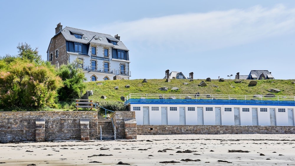 Hotel Pavillon De La Plage - Trebeurden, Hôtel à Trébeurden