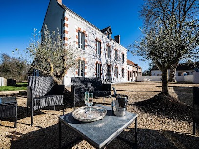 Logis Hôtel Nocfond Lodges, Hôtel à Langon-sur-Cher