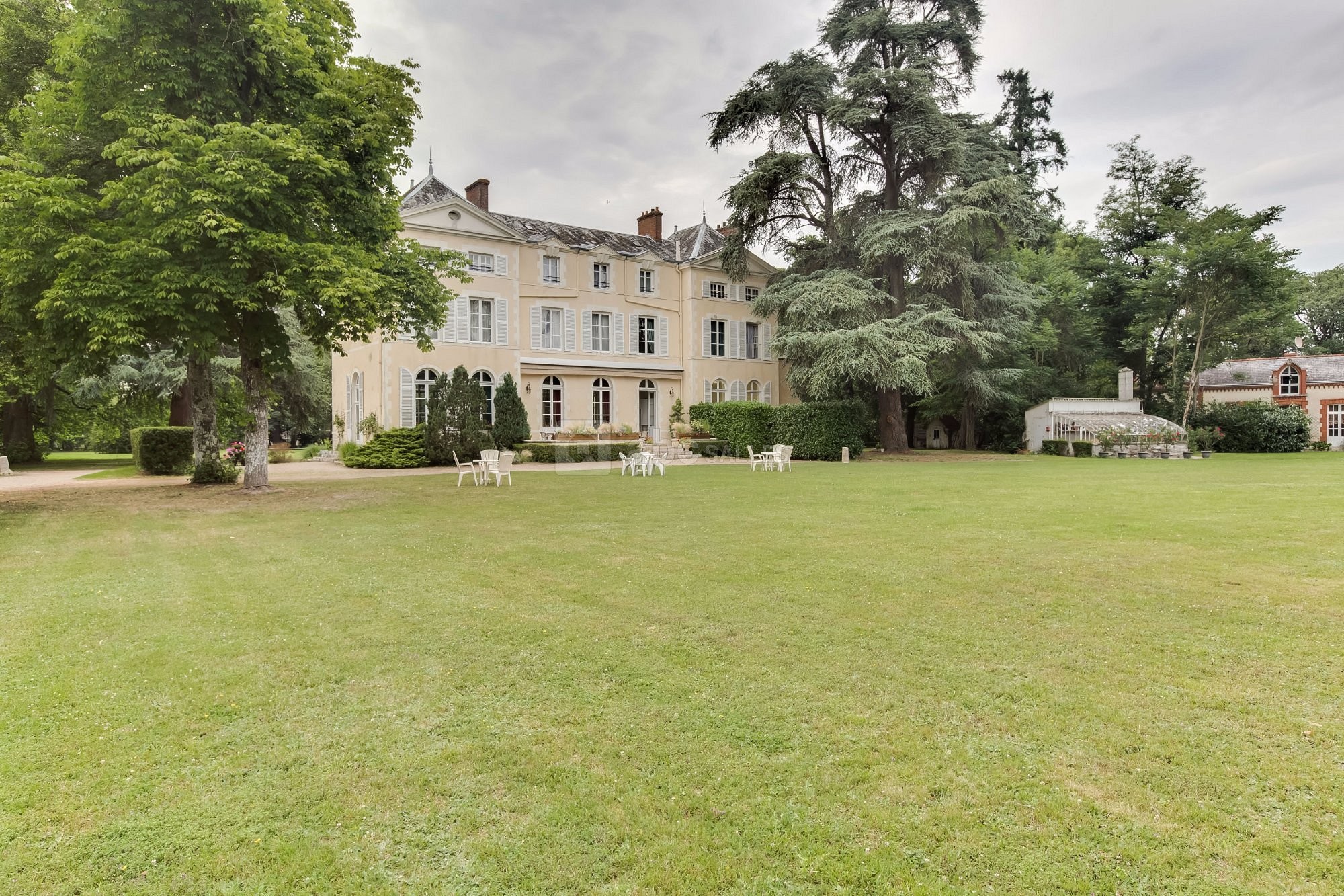 Château De Chicamour, Hôtel à Sury-aux-Bois