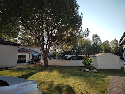 Hotel Restaurant Le Luzerta, Hôtel à Lauzerte