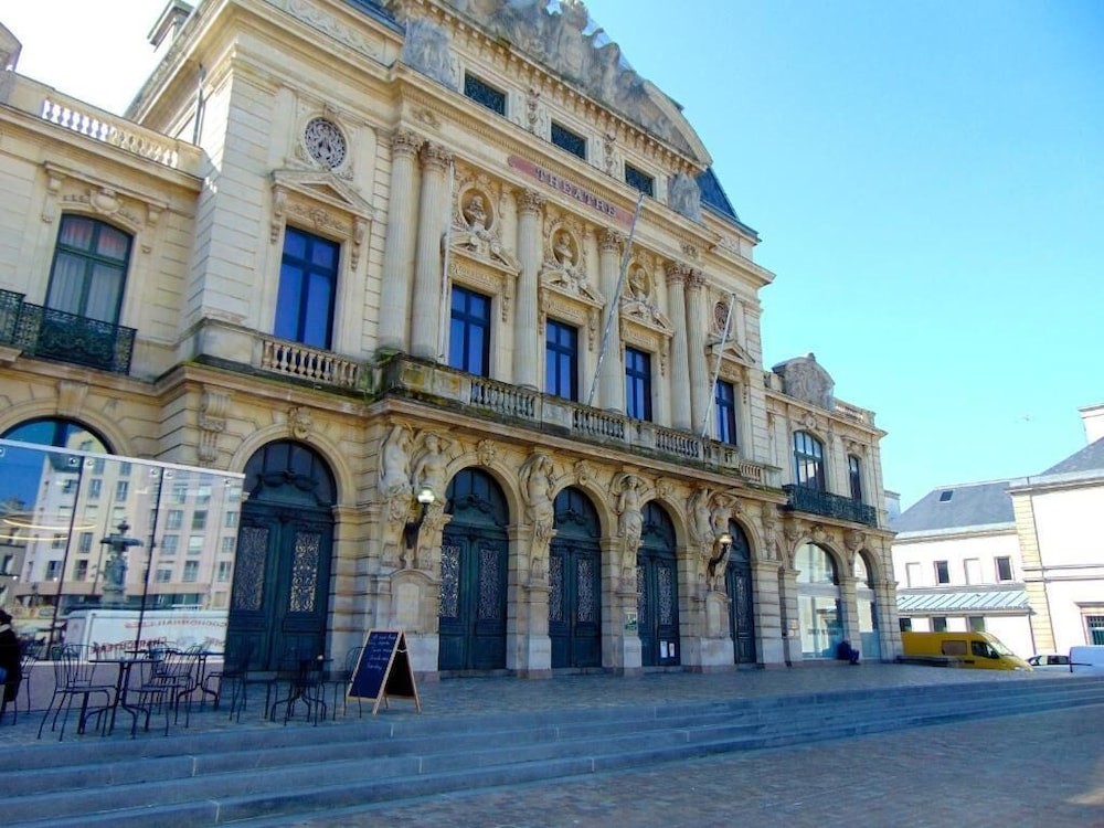 Hôtel Croix De Malte, Hôtel à Cherbourg-en-Cotentin