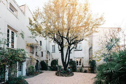 Le Clos Violette, Hôtel à L'Isle-sur-la-Sorgue