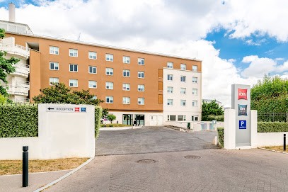 Ibis Marne-la-Vallée Val D'Europe, Hôtel à Montévrain