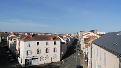 Hôtel Du Centre, Hôtel à Montluçon