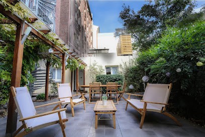 Atypik Hôtel, Hôtel à Clichy