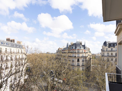 Admirable & Spacious Flat - On The Banks Of The Seine - Belvilla By Oyo, Hôtel à Paris 16