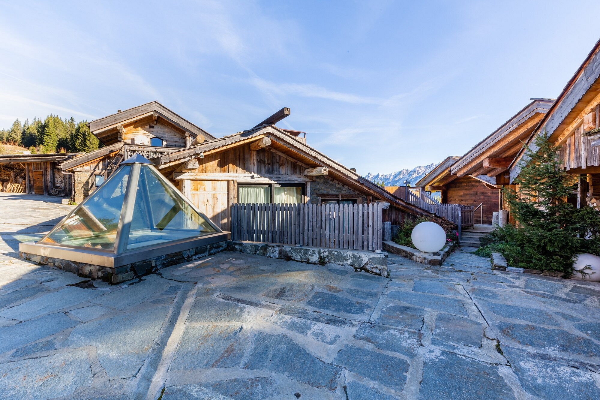 Le Hameau De Mon Père, Hôtel à Manigod