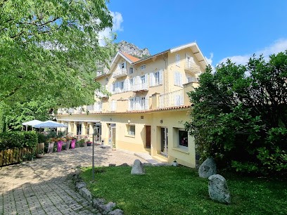 HOTEL RESTAURANT ST SEBASTIEN, Hôtel à Roquebillière