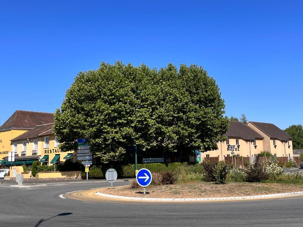 Le Lion D'argent, Hôtel à La Châtre