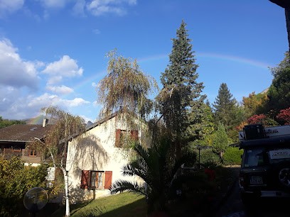 Aux Phoenix - Chambres D'hôtes Et Gîte, Hôtel à Surba