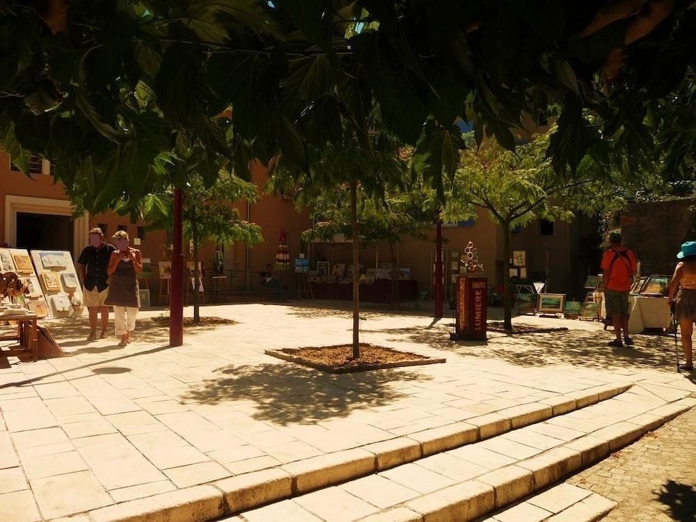 Appart- Hotel Residence Maloc, Hôtel à Malaucène