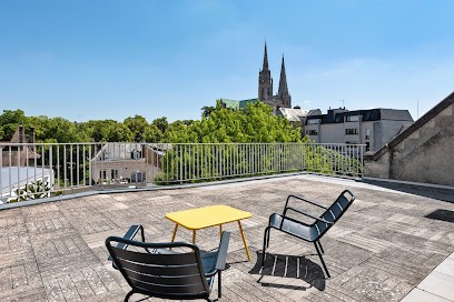Campanile Chartres Centre Gare Cathédrale, Hôtel à Chartres