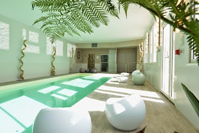 Grand Hôtel Des Bains Spa, Hôtel à Fouras