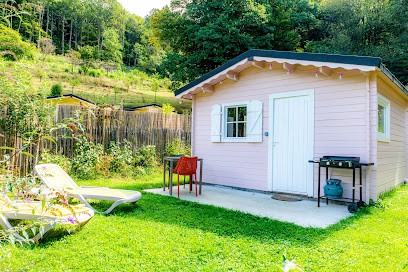 Les Cabanes D'hestia, Hôtel à La Salvetat-sur-Agout