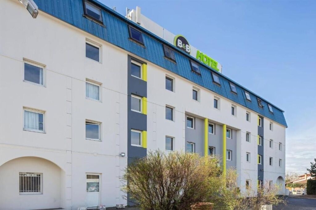 B&B HOTEL Lyon Grand Stade Meyzieu, Hôtel à Meyzieu