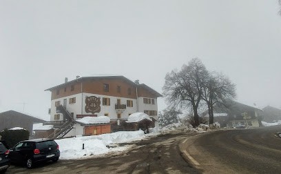 Hotel Restaurant Le Mont Charvin, Hôtel à Notre-Dame-de-Bellecombe
