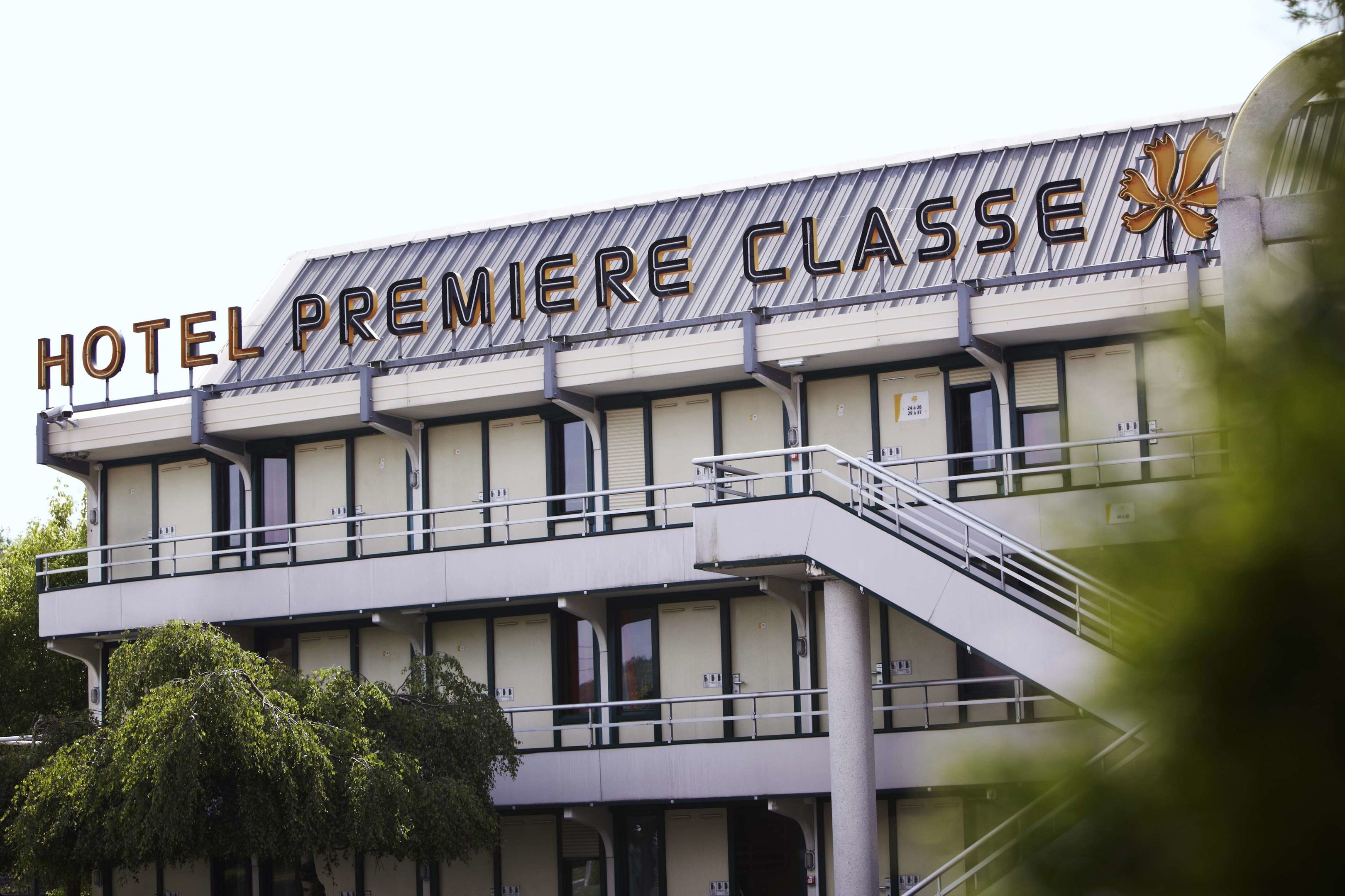 Premiere Classe Lille Sud - Douai Cuincy, Hôtel à Cuincy