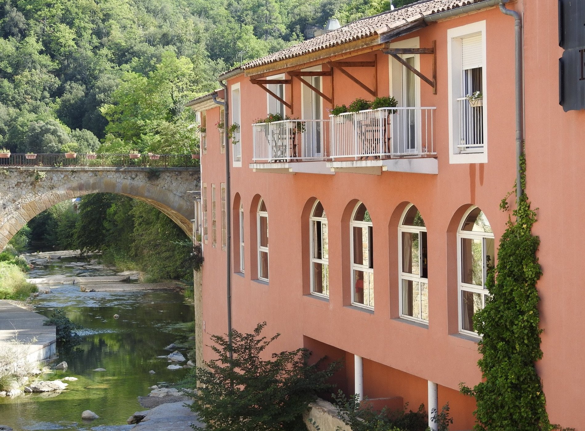 Hôtel De Rennes-les-Bains: L'HOSTELLERIE, Hôtel à Rennes-les-Bains