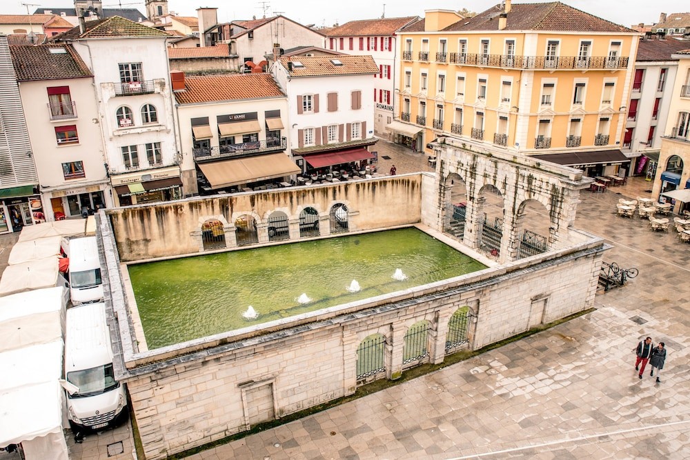 Hotel Bains Sarrailh, Hôtel à Dax