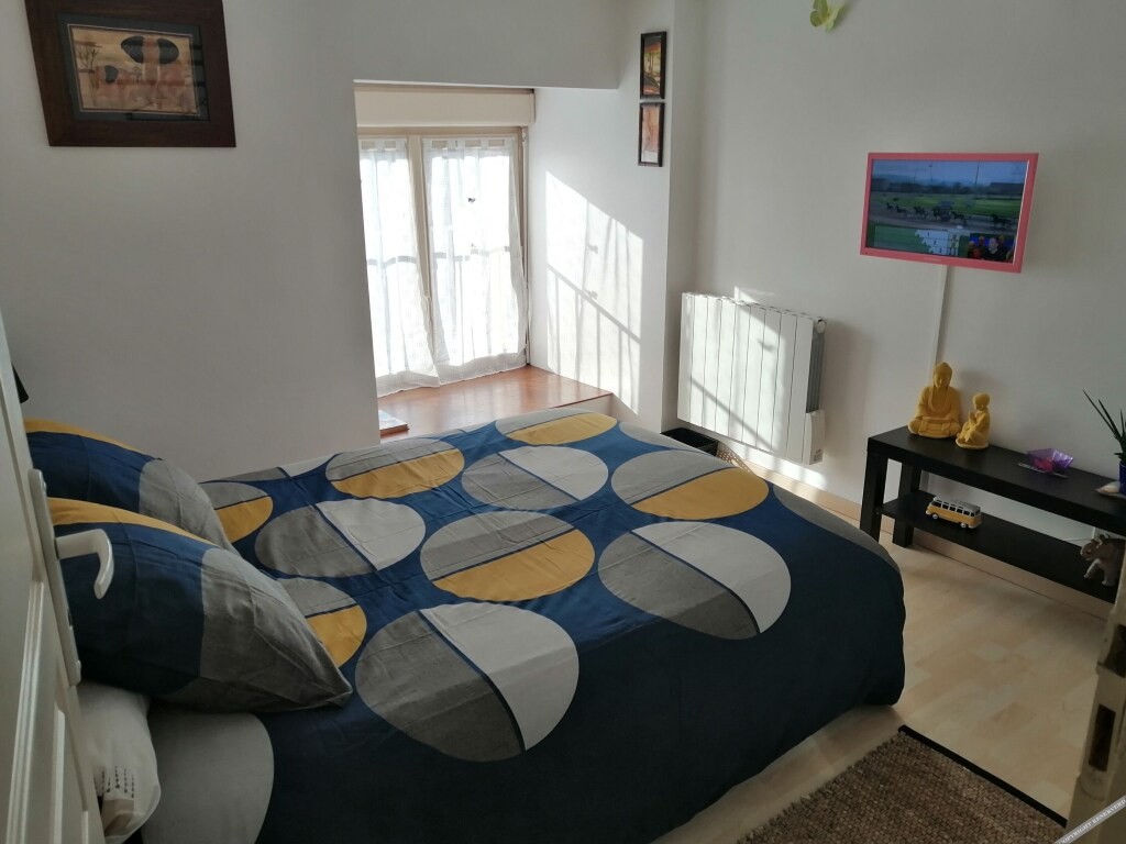 Chambre Tout Confort, Hôtel à Landujan