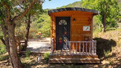 Les Cabanes D'erbefol, Hôtel à Ansignan