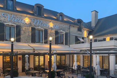 Logis Hôtel-Restaurant Au Vieux Morvan, Piscine & Spa récemment rénové, Hôtel à Blismes