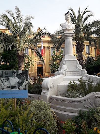 Hyper Centre Ville, Hôtel à Menton