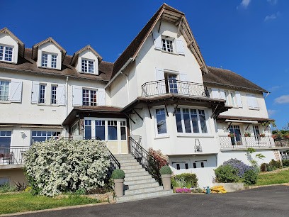 La Demeure Des Petits Princes, Hôtel à Coulombs