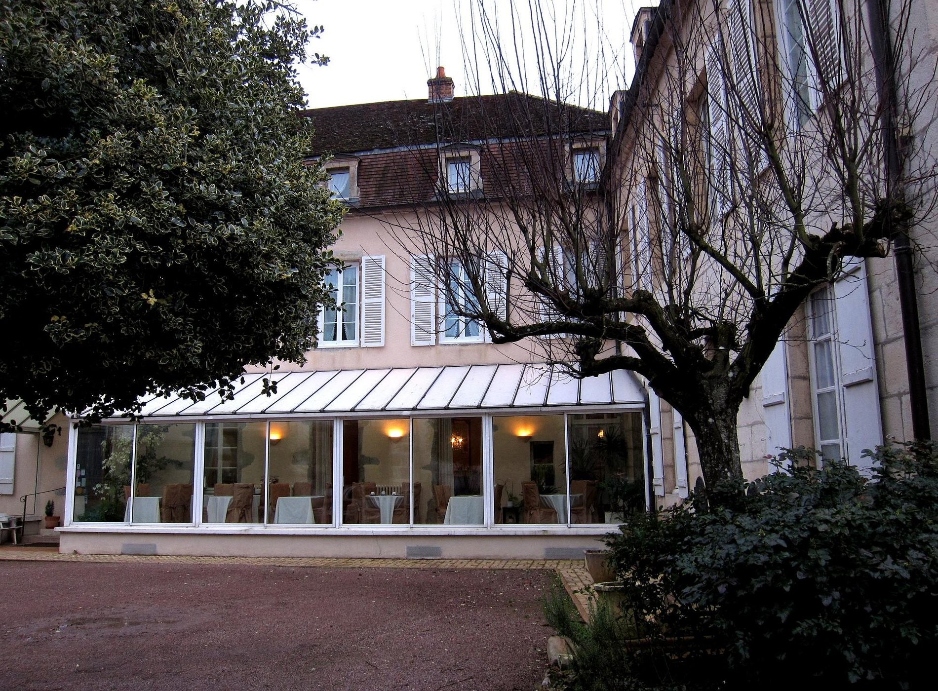 Hôtel Les Cymaises, Hôtel à Semur-en-Auxois