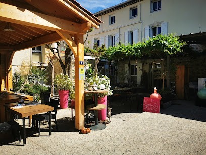 Logis Hôtel Il était Une Fois. Rest. Au Cul De Poule, Hôtel à Piolenc