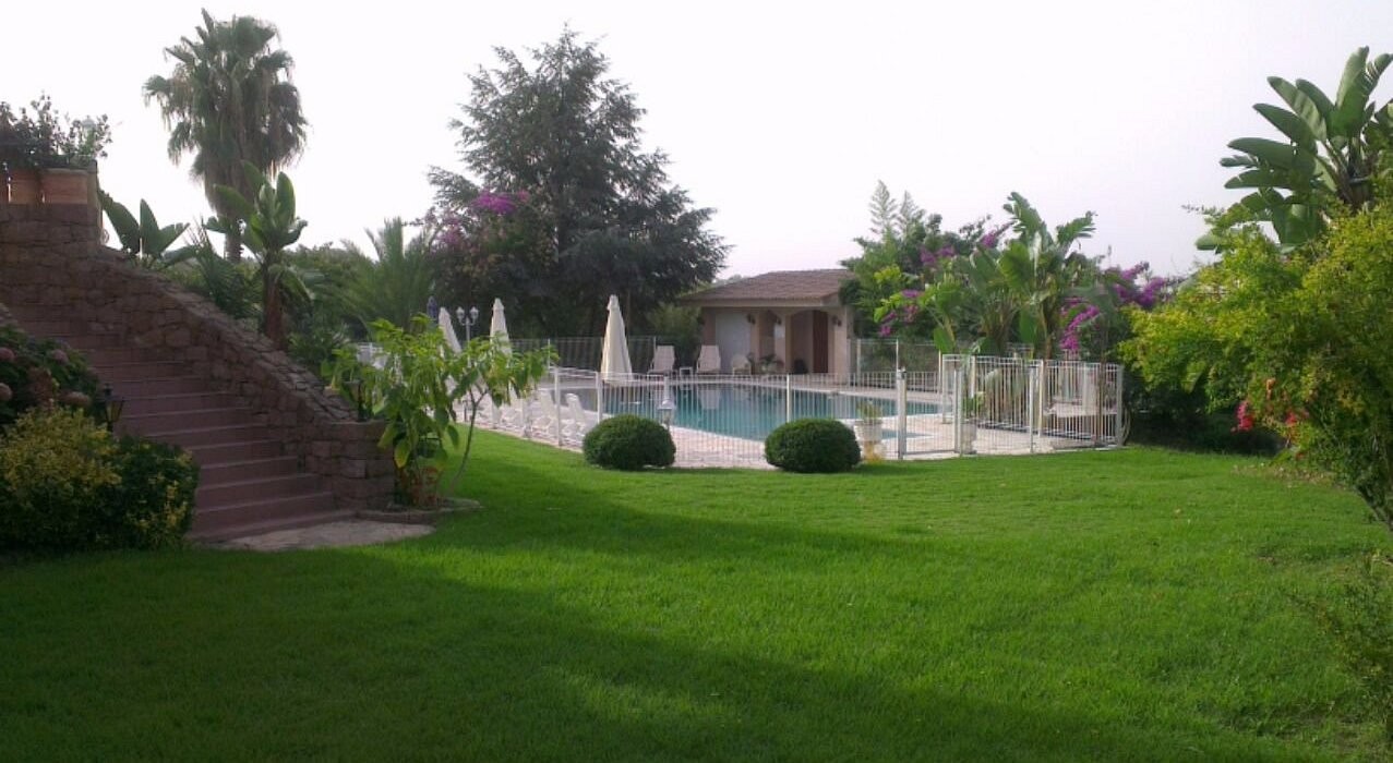 Auberge U Licettu, Hôtel à Cuttoli-Corticchiato