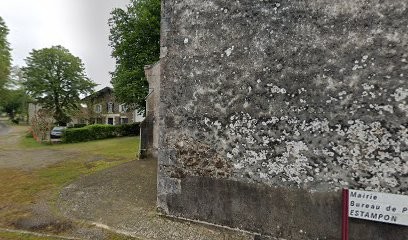 Hotel Restaurant Le Relais Des Bruyeres Rene, Hôtel à Losse