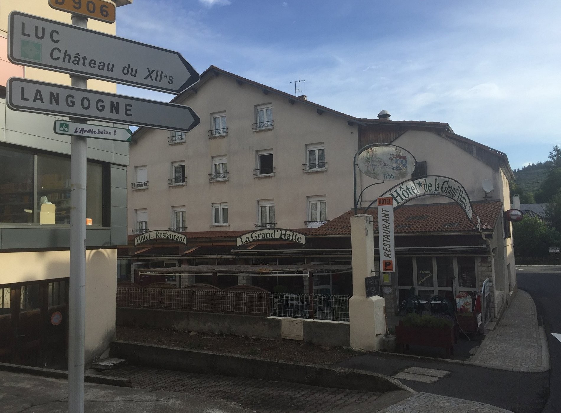 Hotel La Grand Halt, Hôtel à La Bastide-Puylaurent