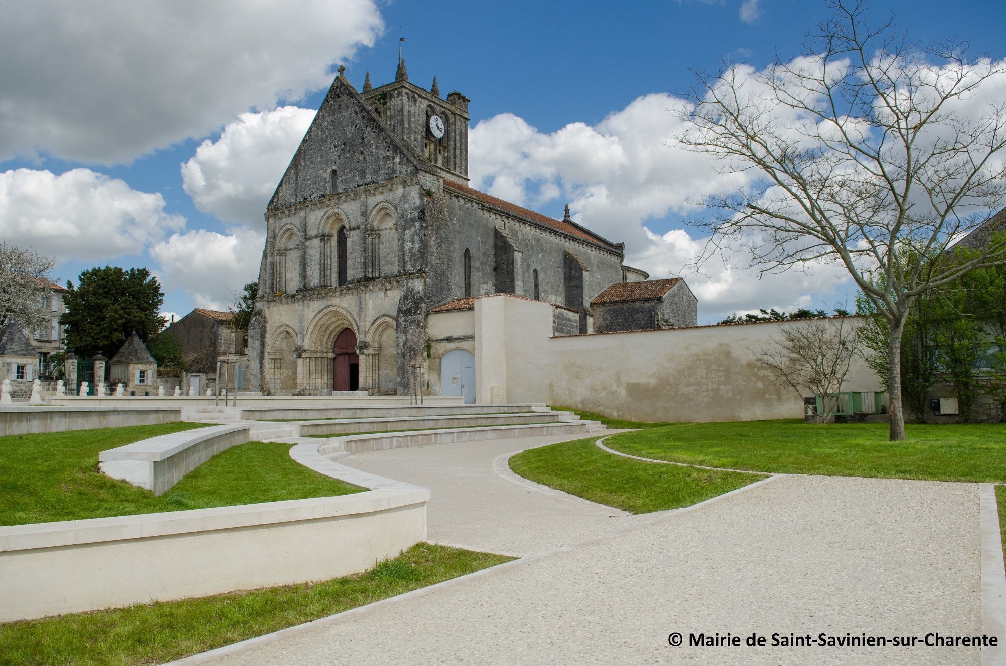 Logis Hôtel le Saint Savinien, Hôtel à Saint-Savinien