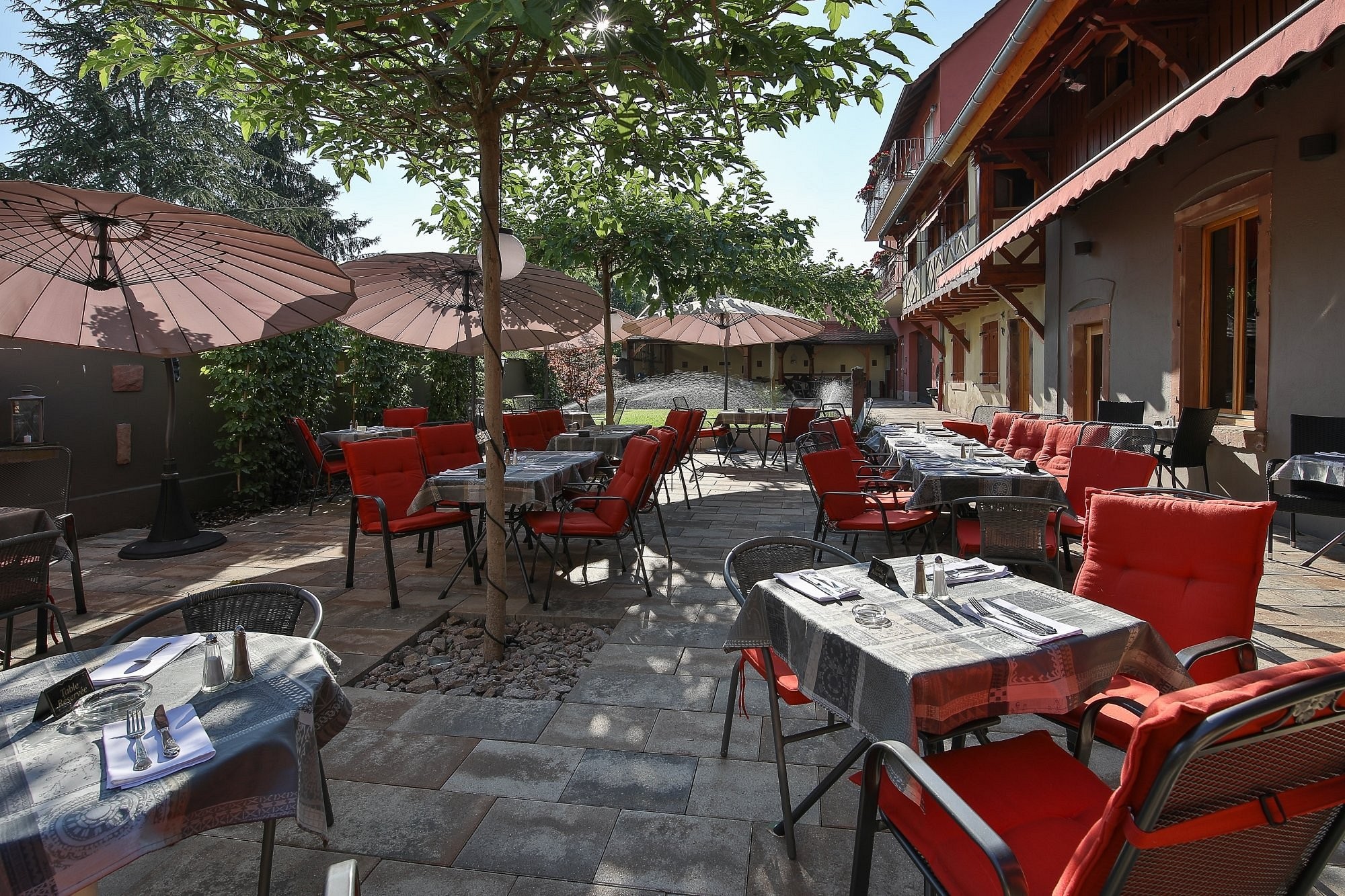 Hôtel Restaurant La Charrue, Hôtel à Sand