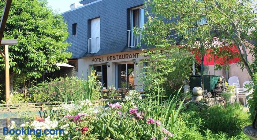 Hôtel Restaurant Des Bruyères, Hôtel à Plélan-le-Grand