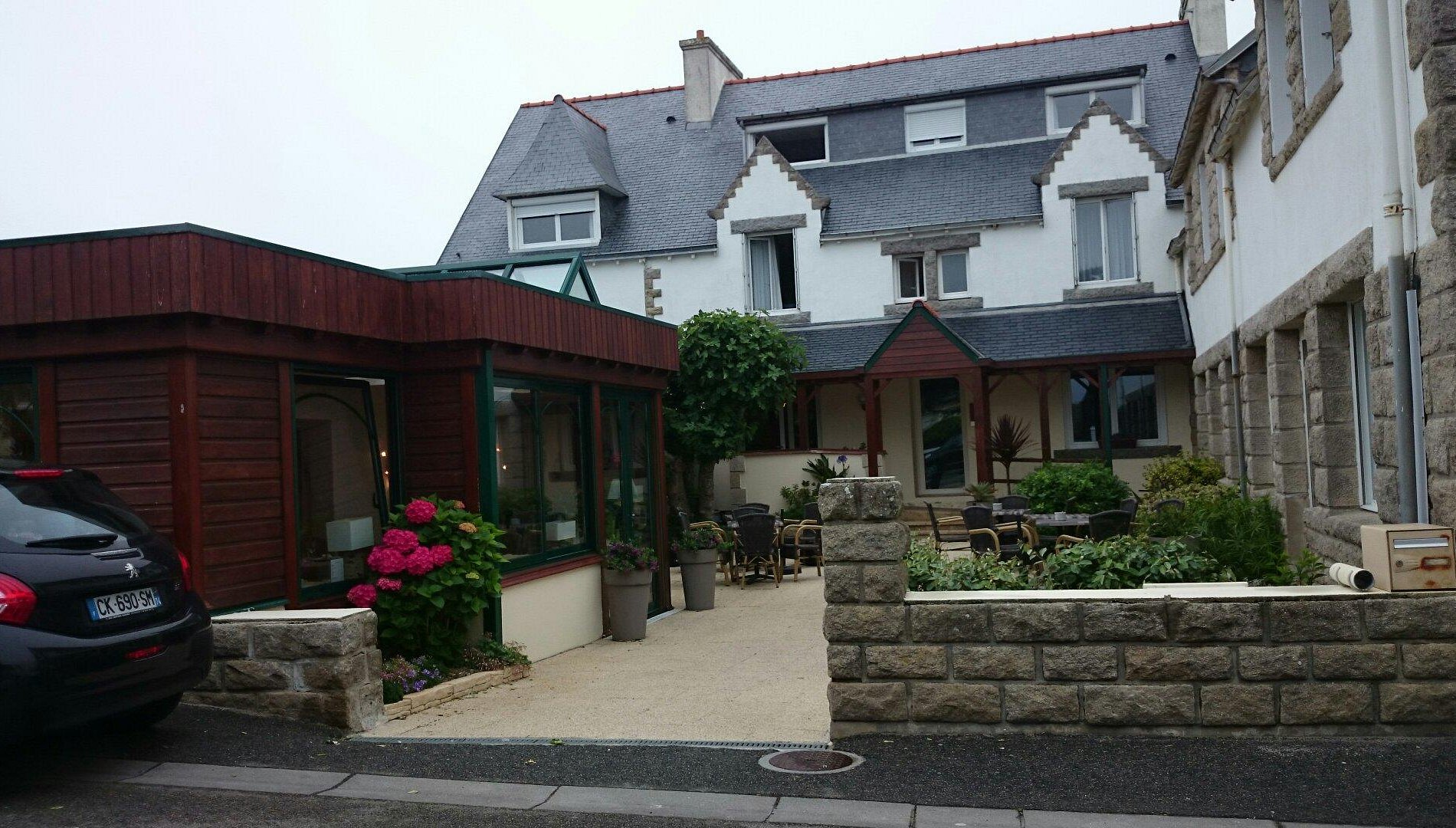 Hôtel Restaurant Les Ondines, Hôtel à Penmarch