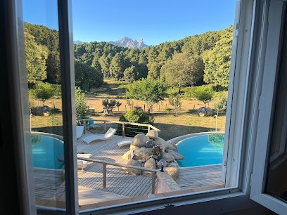 Hameau De Cavanello, Hôtel à Zonza