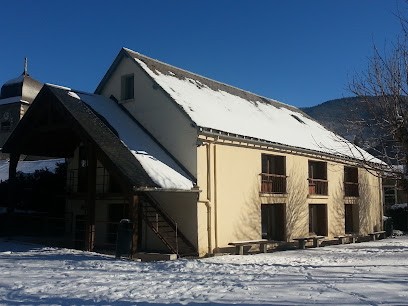 Centre De Vacances Jean Pouzet, Résidence Hôtelière à Guchen