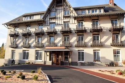Le Continental Hôtel, Hôtel à Forges-les-Eaux
