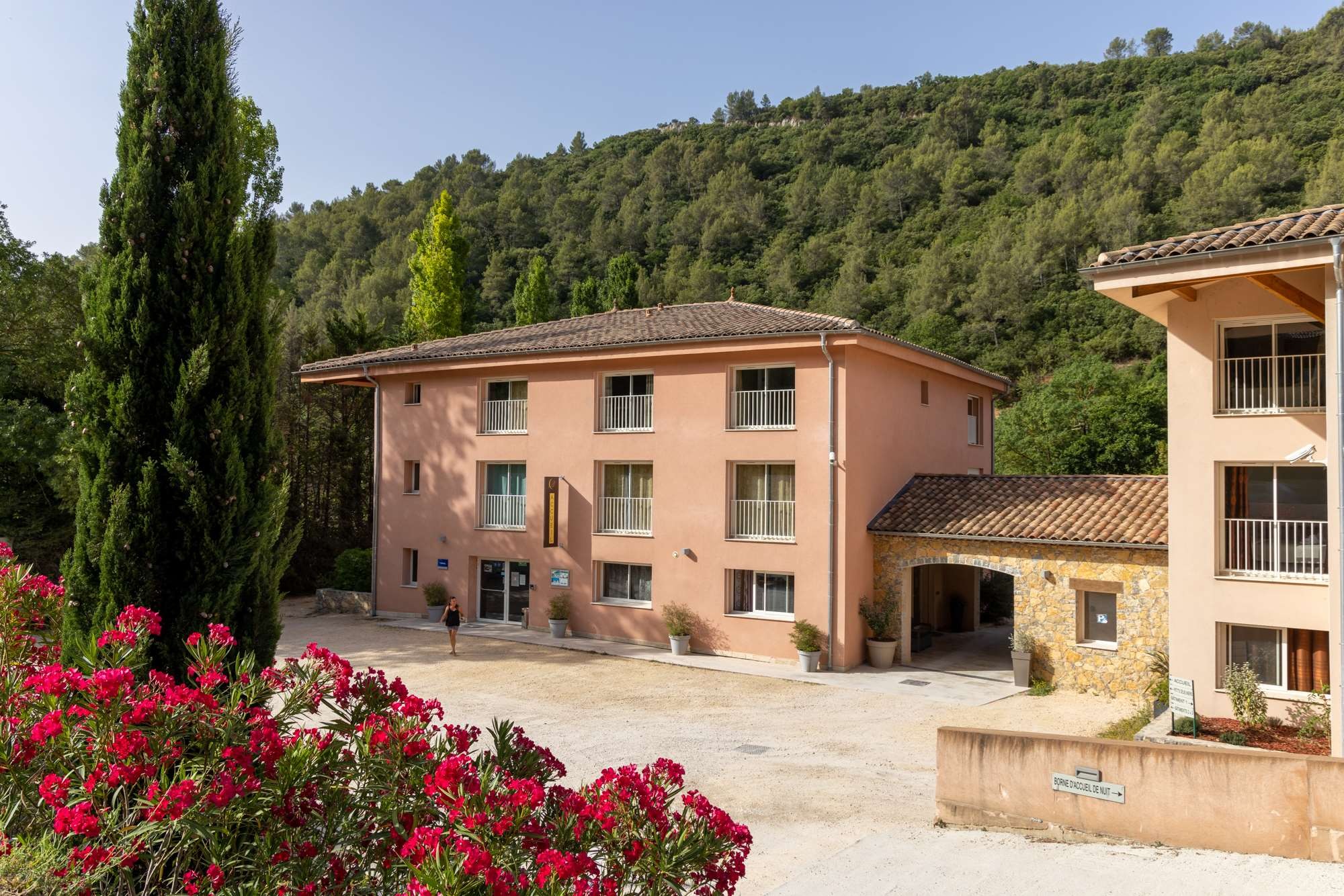 Résidence Les Bastides du Gapeau, Résidence Hôtelière à Solliès-Toucas