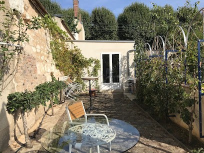 Chambre D'hôtes Vue Sur La Muraille De Sens, Hôtel à Sens