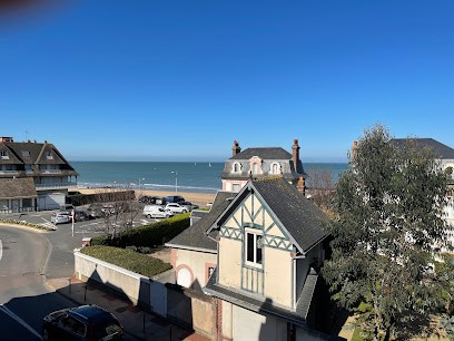 Hotel De La Plage, Hôtel à Houlgate