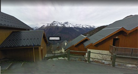 Chalets Tetras Et Chalet Gelinotte, Hôtel à Oz