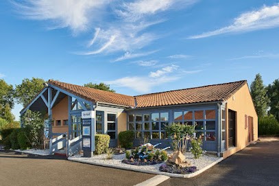 Kyriad Niort Est - La Crèche, Hôtel à La Crèche