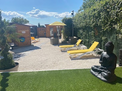 Logis Hostellerie du Centrotel et Spa, Hôtel à Montmarault