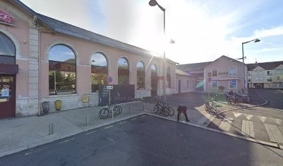 LE MEDITERRANEEN, Hôtel à Montargis