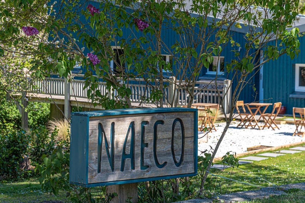 Naéco Baie D'Audierne Hôtel & Camping, Hôtel à Plouhinec