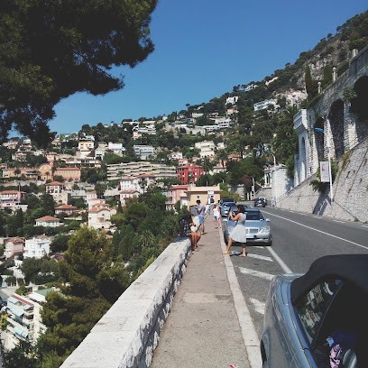 La Masa Bed & Breakfast & Beach, Hôtel à Èze